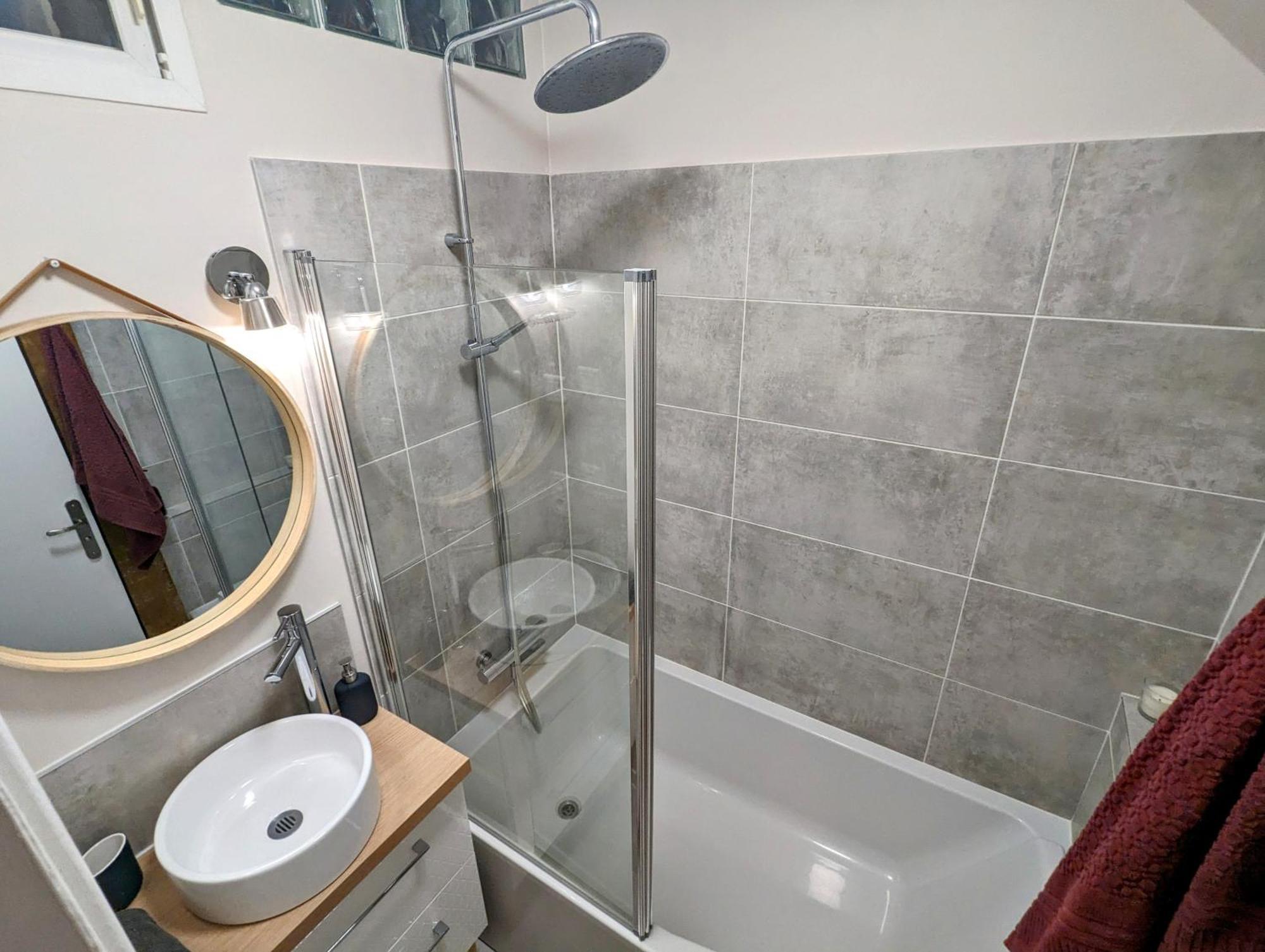 Artist Home - City Center - Bathtub - Terrasse - Full Appartment Rouen Exteriör bild