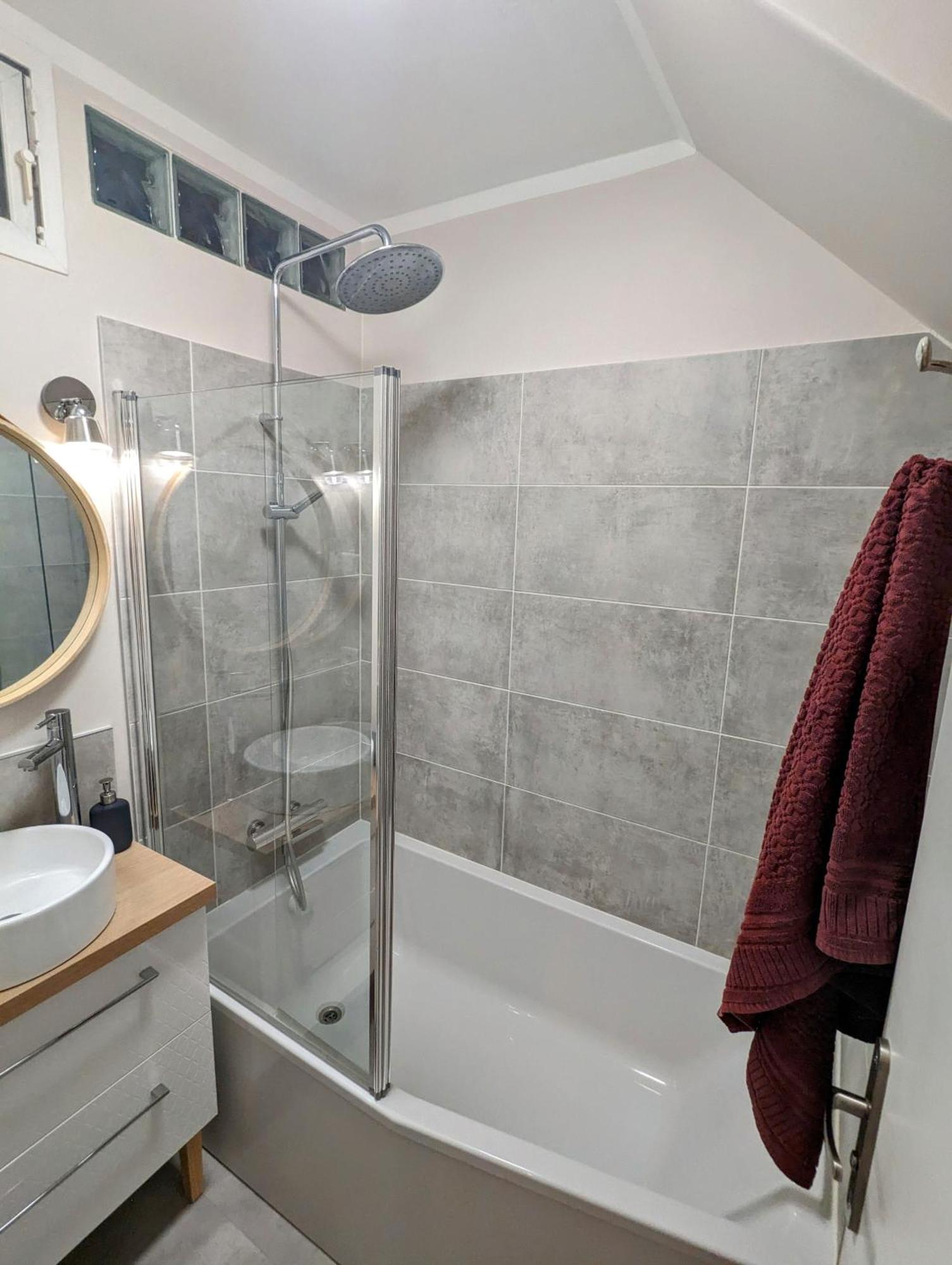 Artist Home - City Center - Bathtub - Terrasse - Full Appartment Rouen Exteriör bild